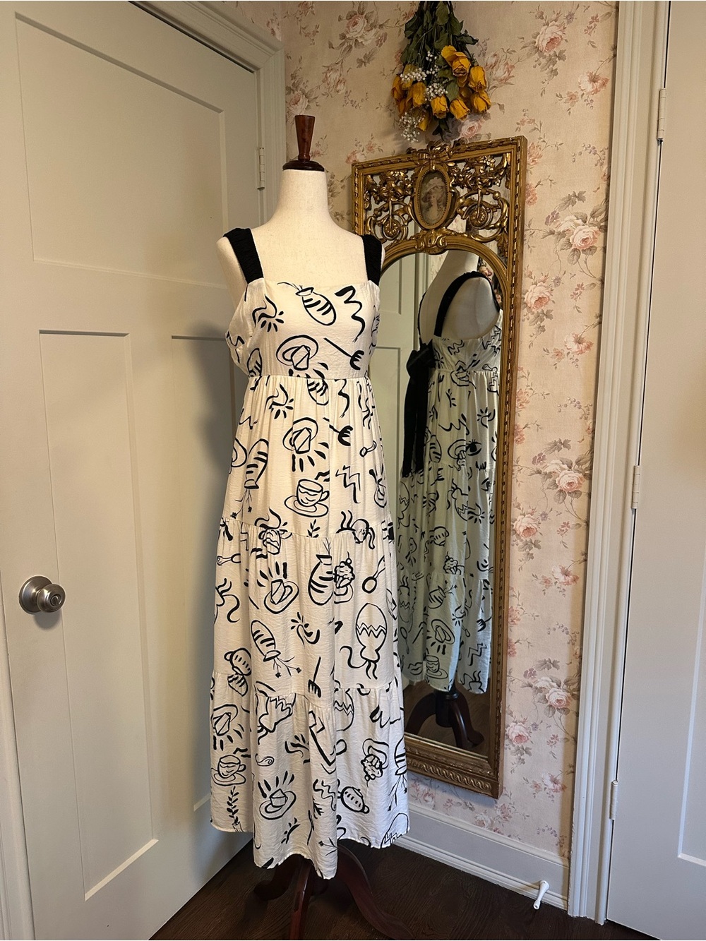 Maxi Dress By The River Doodle Print Tiered M Black White Bow Strap - Picture 3 of 16